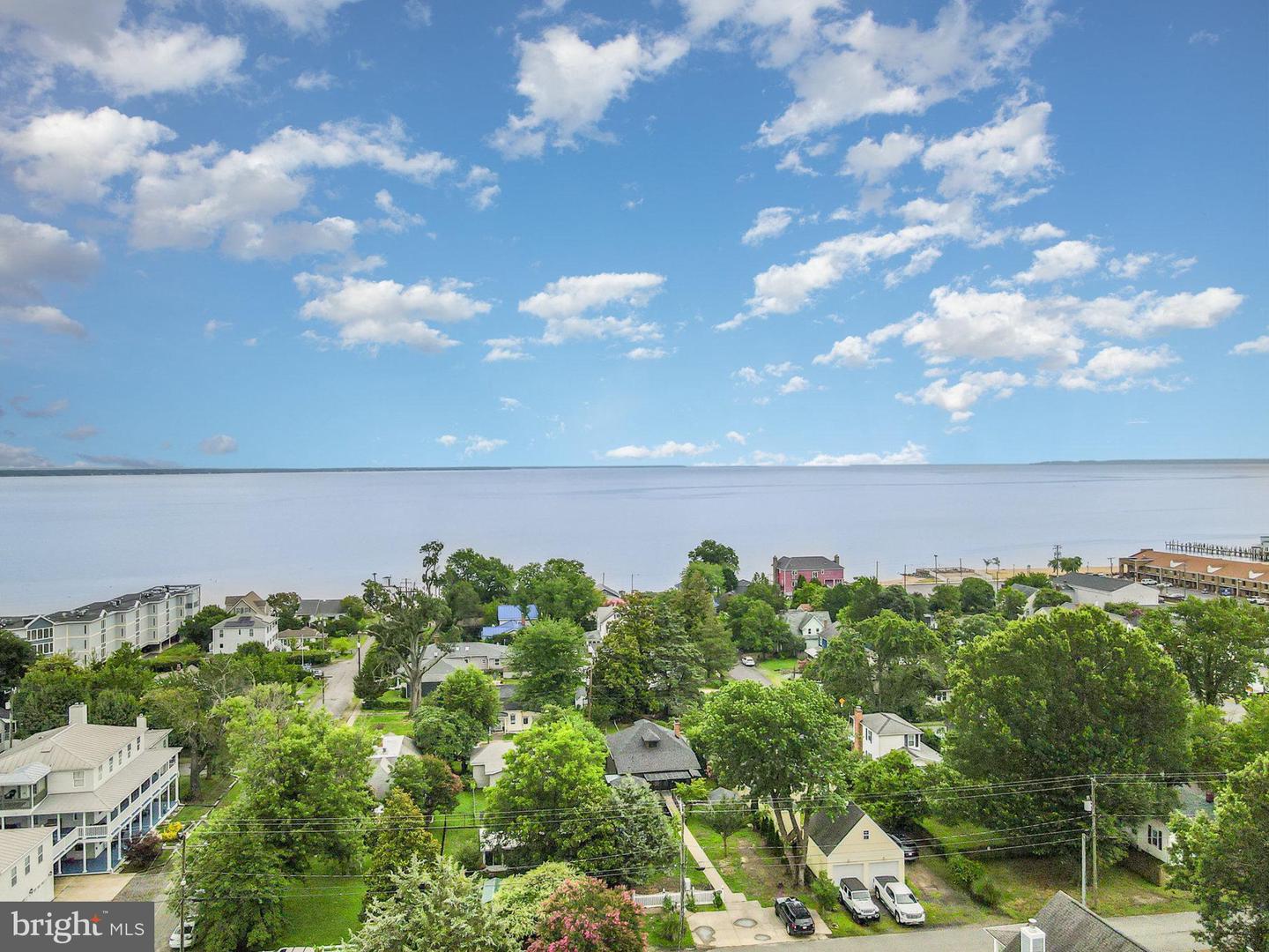 612 WASHINGTON AVE, COLONIAL BEACH, Virginia 22443, 1 Bedroom Bedrooms, ,1 BathroomBathrooms,Residential,For sale,612 WASHINGTON AVE,VAWE2009272 MLS # VAWE2009272