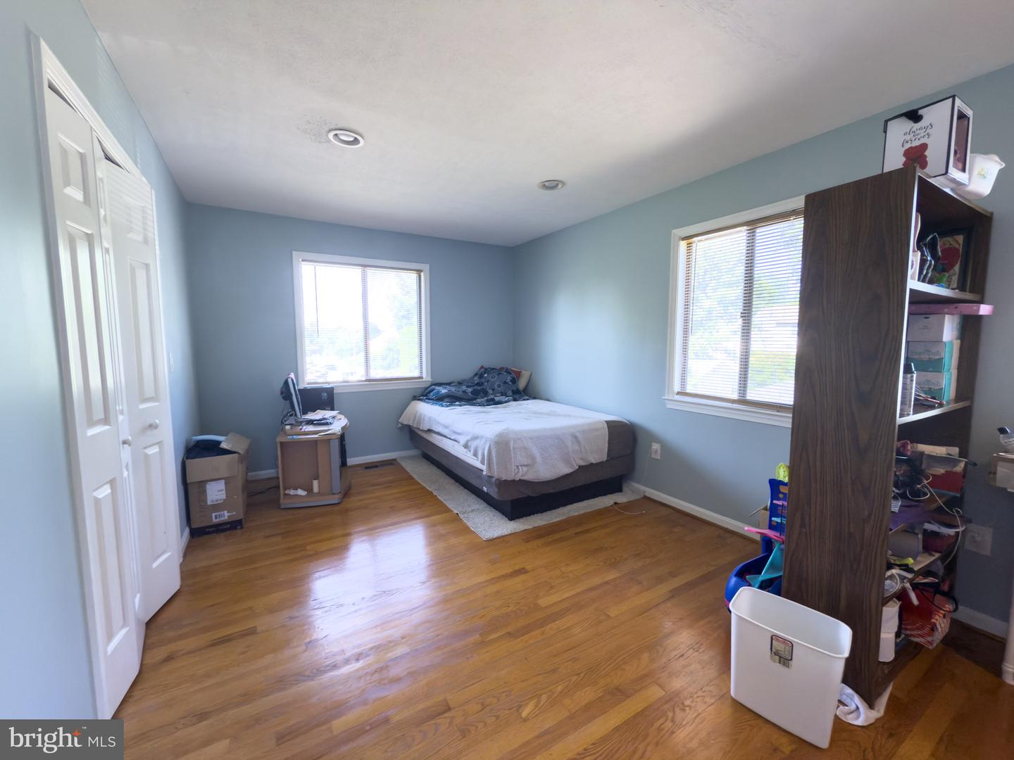 8 DAVIS AVE SW, LEESBURG, Virginia 20175, 4 Bedrooms Bedrooms, 7 Rooms Rooms,2 BathroomsBathrooms,Residential,For sale,8 DAVIS AVE SW,VALO2101774 MLS # VALO2101774