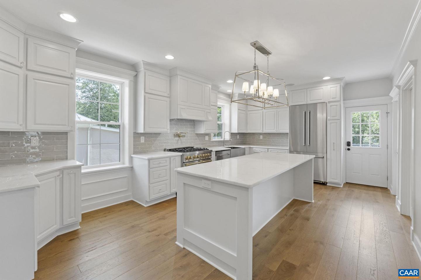 1108 EAST JEFFERSON ST, CHARLOTTESVILLE, Virginia 22902, 3 Bedrooms Bedrooms, ,3 BathroomsBathrooms,Residential,For sale,1108 EAST JEFFERSON ST,666576 MLS # 666576