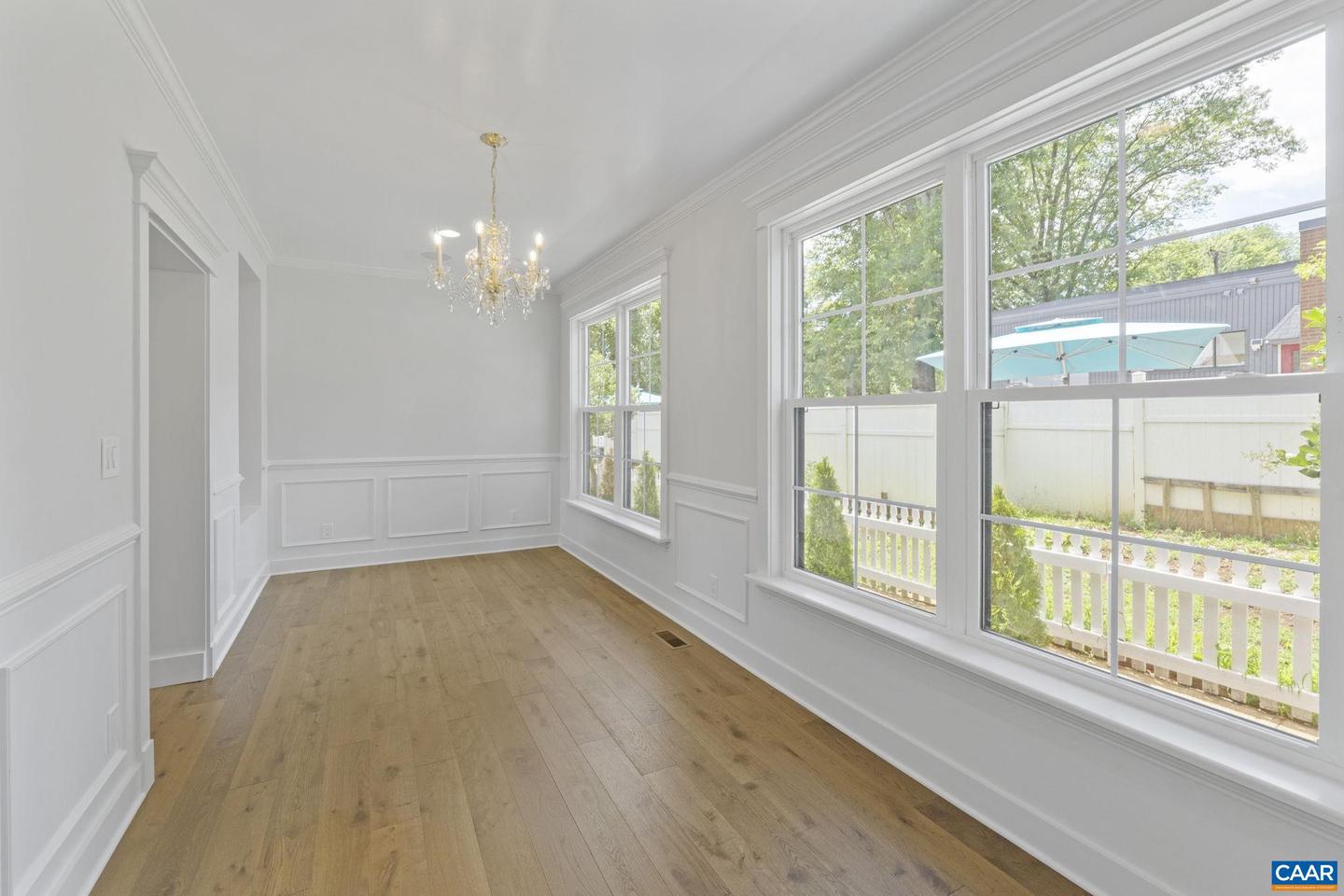 1108 EAST JEFFERSON ST, CHARLOTTESVILLE, Virginia 22902, 3 Bedrooms Bedrooms, ,3 BathroomsBathrooms,Residential,For sale,1108 EAST JEFFERSON ST,666576 MLS # 666576