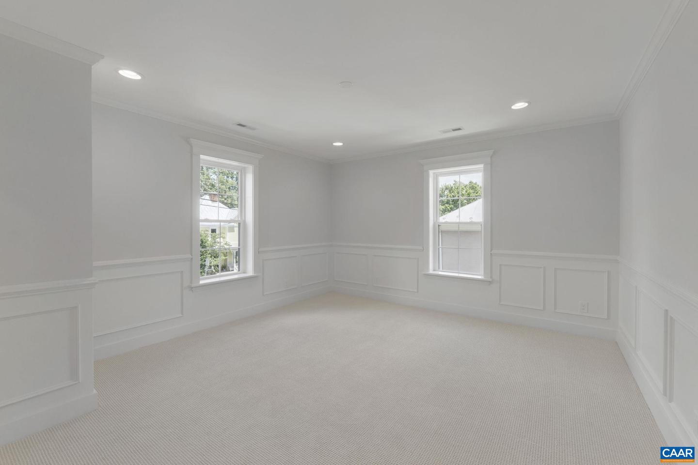 1108 EAST JEFFERSON ST, CHARLOTTESVILLE, Virginia 22902, 3 Bedrooms Bedrooms, ,3 BathroomsBathrooms,Residential,For sale,1108 EAST JEFFERSON ST,666576 MLS # 666576