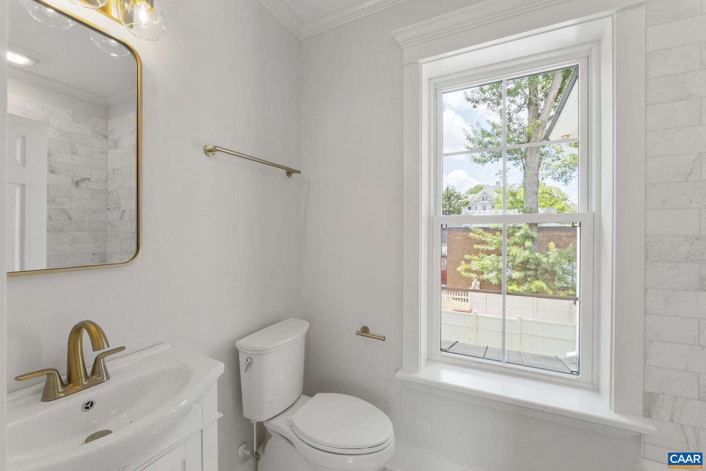 1108 EAST JEFFERSON ST, CHARLOTTESVILLE, Virginia 22902, 3 Bedrooms Bedrooms, ,3 BathroomsBathrooms,Residential,For sale,1108 EAST JEFFERSON ST,666576 MLS # 666576