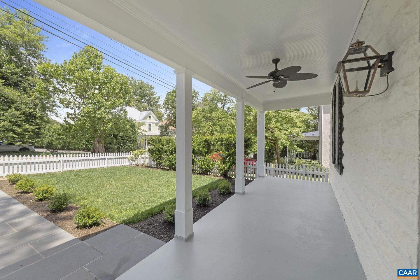 1108 EAST JEFFERSON ST, CHARLOTTESVILLE, Virginia 22902, 3 Bedrooms Bedrooms, ,3 BathroomsBathrooms,Residential,For sale,1108 EAST JEFFERSON ST,666576 MLS # 666576