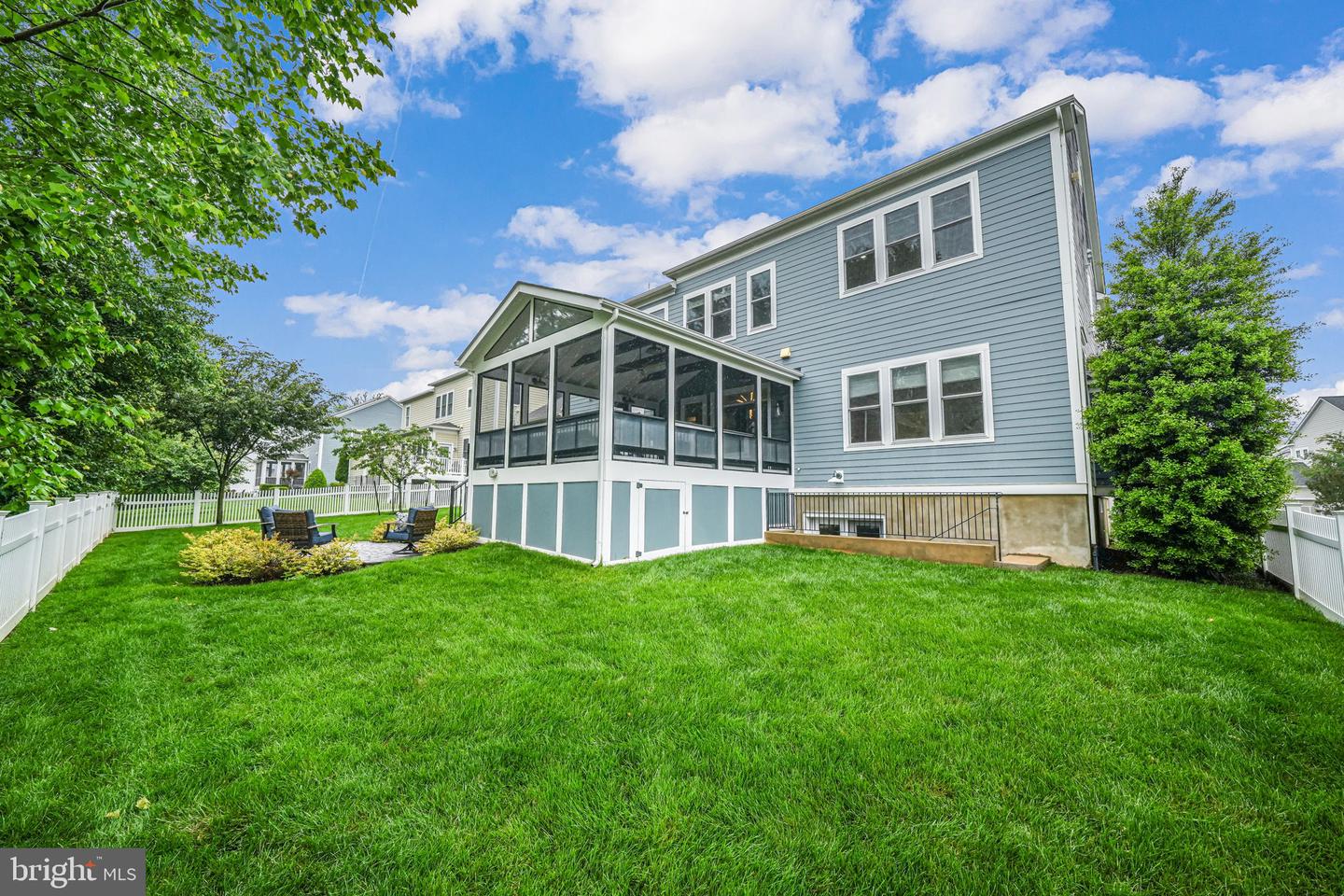 41151 WHITE CEDAR CT, ALDIE, Virginia 20105, 6 Bedrooms Bedrooms, ,5 BathroomsBathrooms,Residential,For sale,41151 WHITE CEDAR CT,VALO2101830 MLS # VALO2101830
