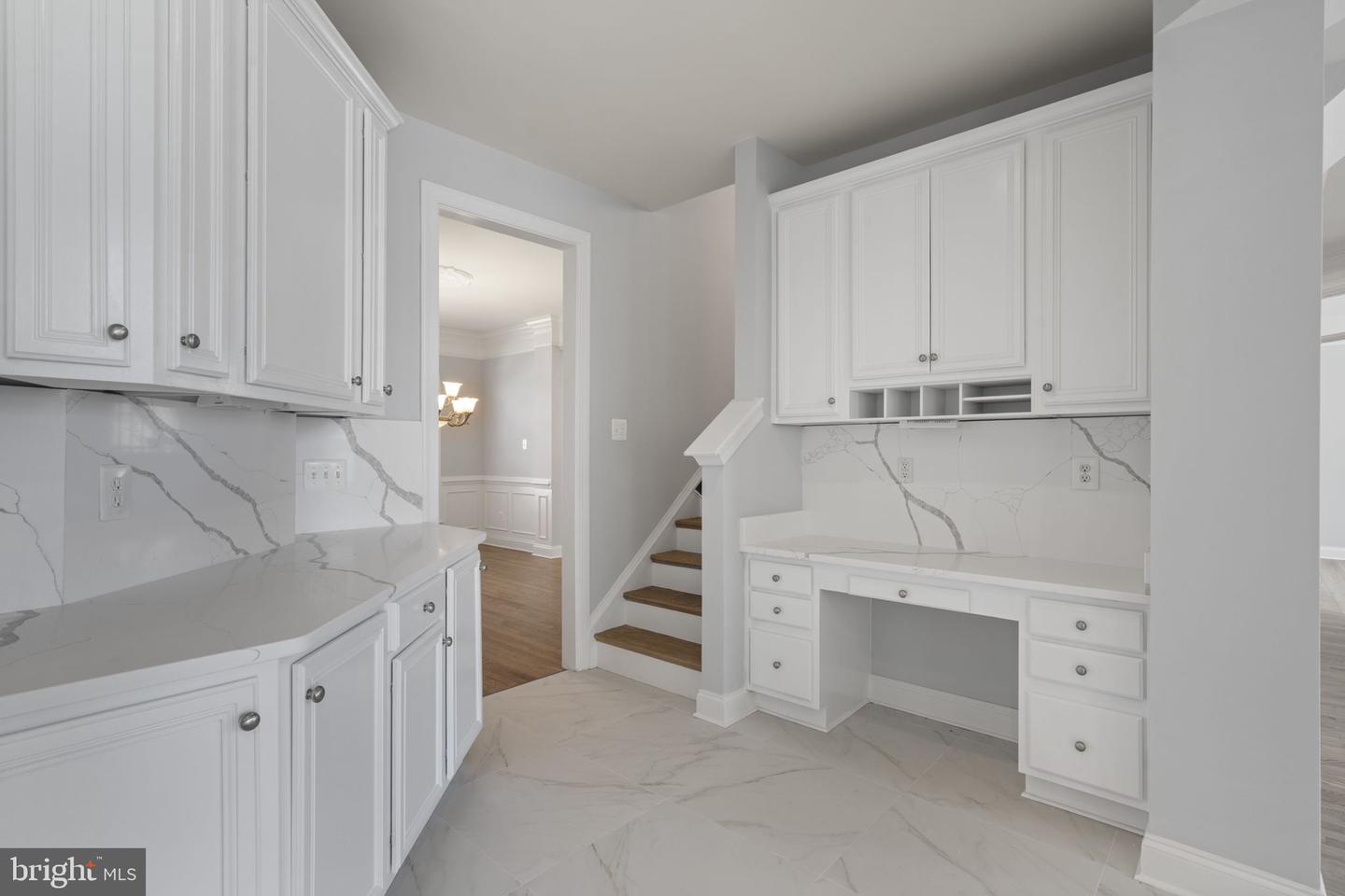 43915 KITTIWAKE DR, LEESBURG, Virginia 20176, 5 Bedrooms Bedrooms, ,4 BathroomsBathrooms,Residential,For sale,43915 KITTIWAKE DR,VALO2101836 MLS # VALO2101836