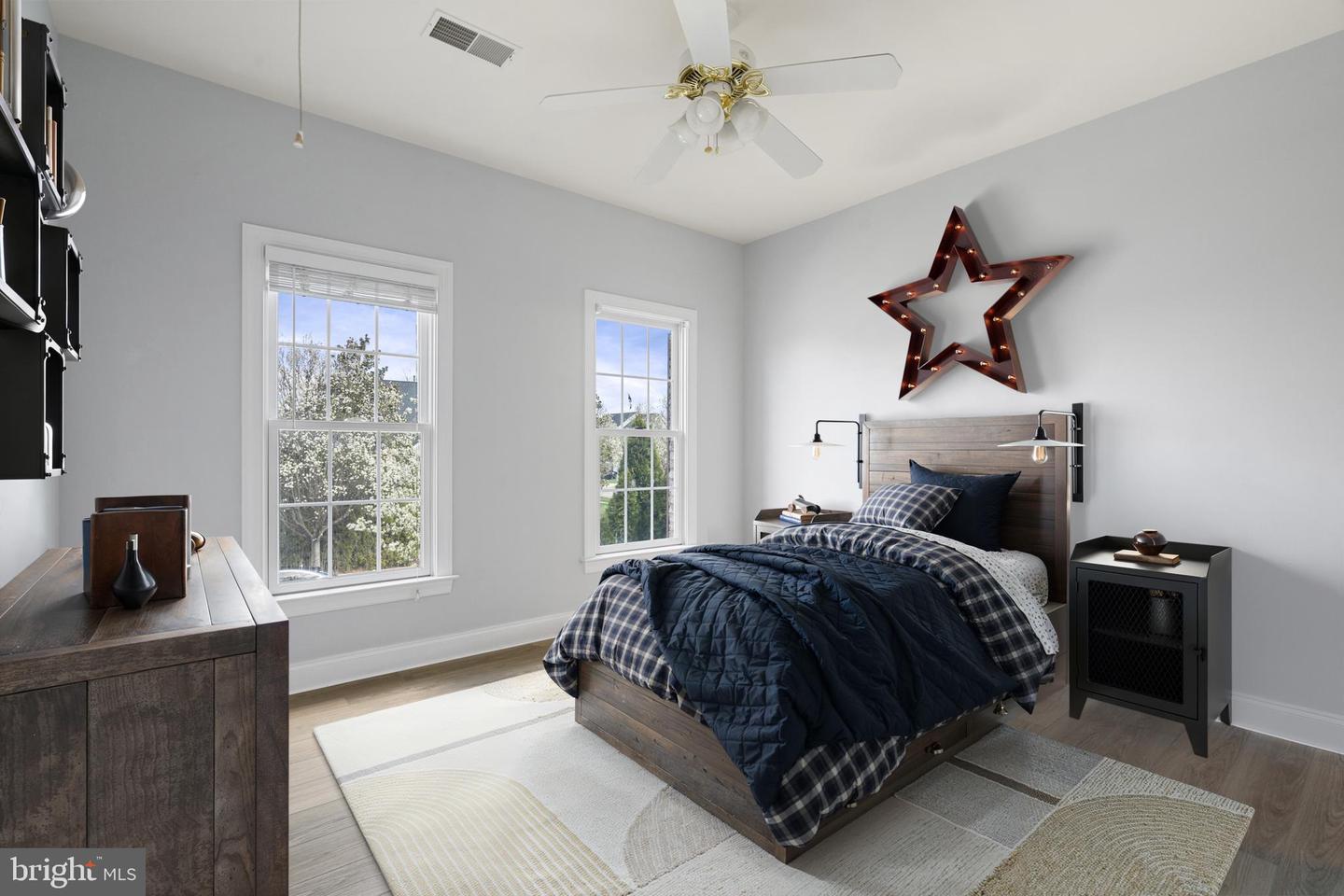43915 KITTIWAKE DR, LEESBURG, Virginia 20176, 5 Bedrooms Bedrooms, ,4 BathroomsBathrooms,Residential,For sale,43915 KITTIWAKE DR,VALO2101836 MLS # VALO2101836