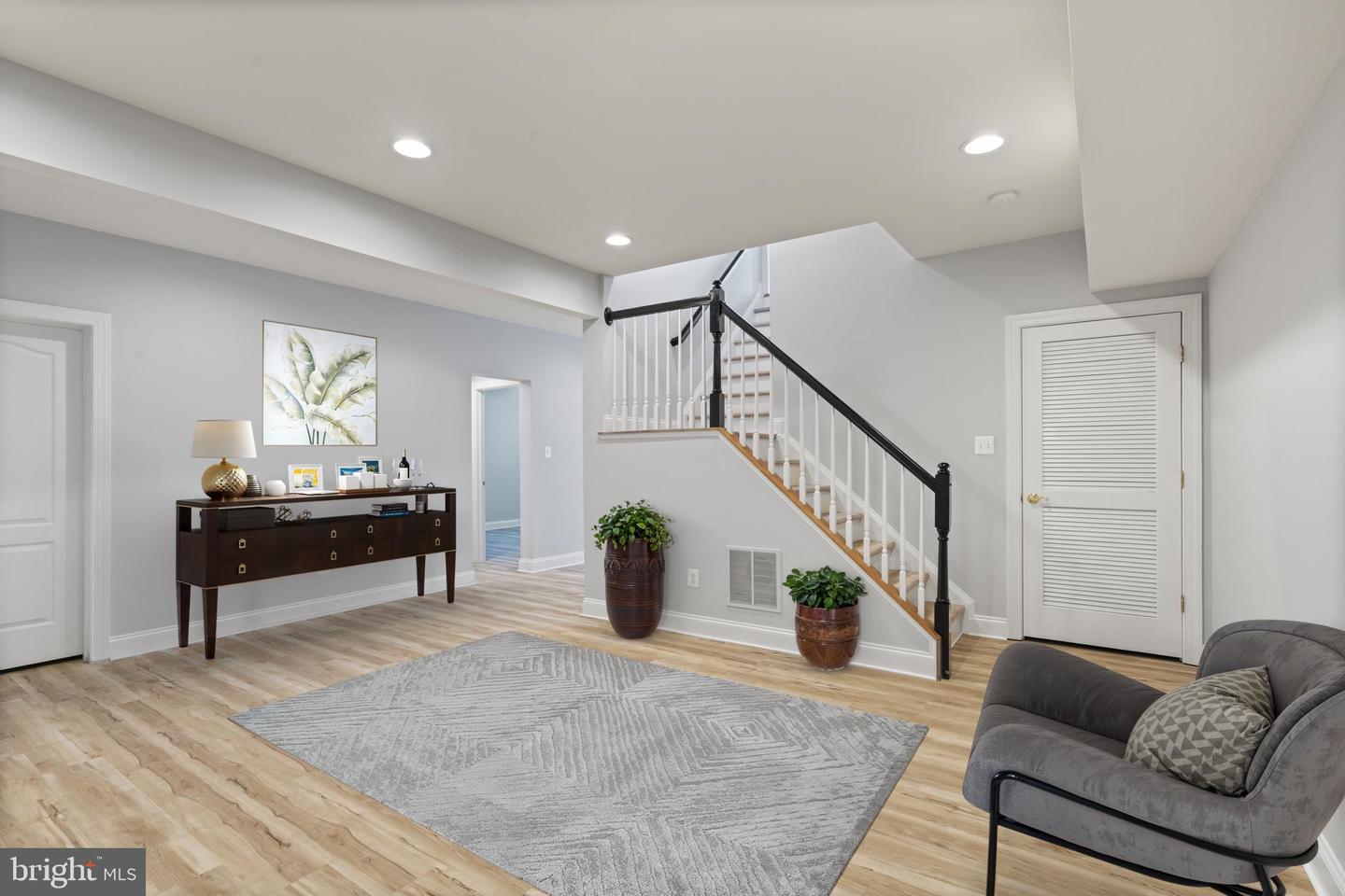 43915 KITTIWAKE DR, LEESBURG, Virginia 20176, 5 Bedrooms Bedrooms, ,4 BathroomsBathrooms,Residential,For sale,43915 KITTIWAKE DR,VALO2101836 MLS # VALO2101836
