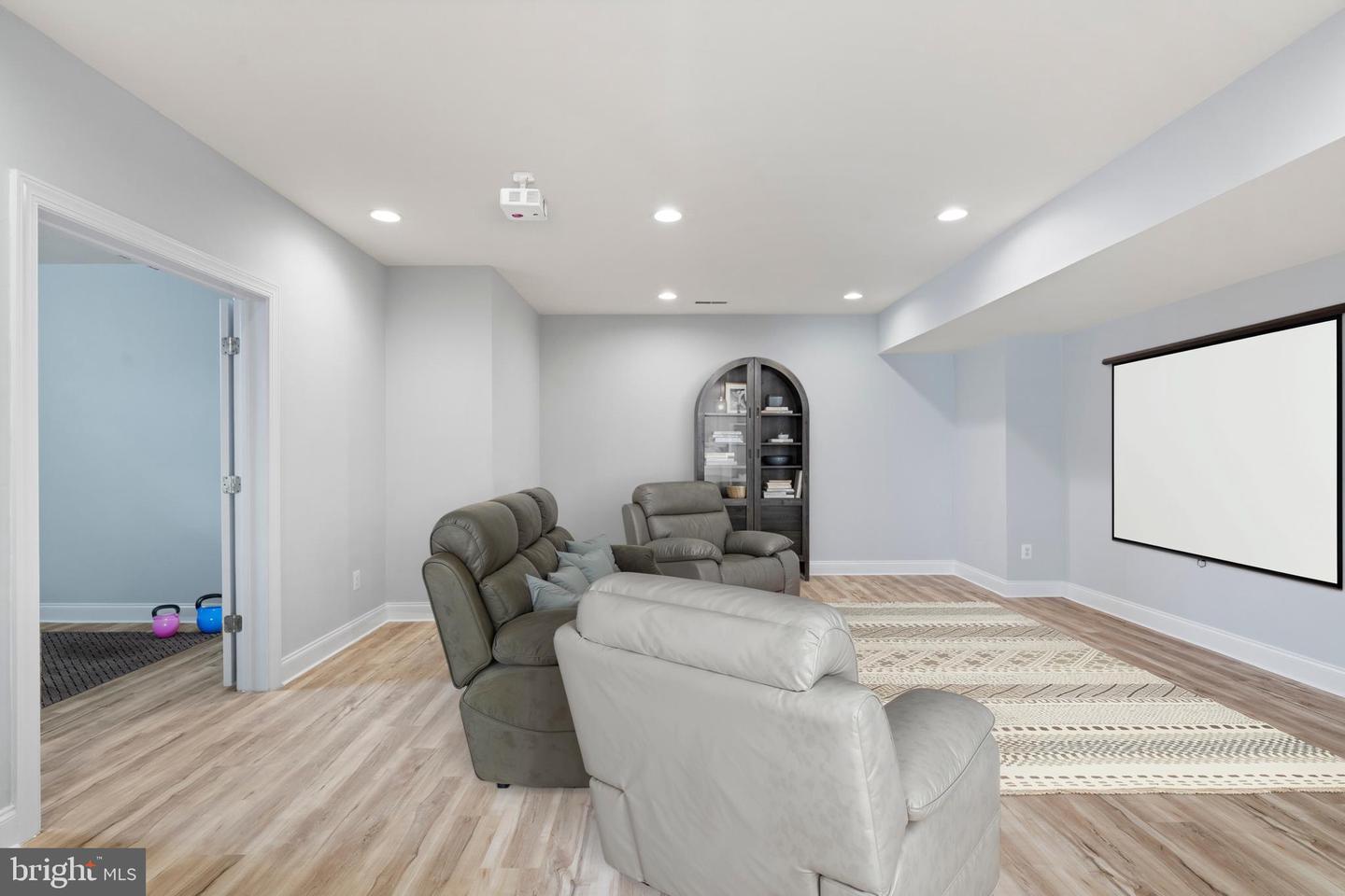 43915 KITTIWAKE DR, LEESBURG, Virginia 20176, 5 Bedrooms Bedrooms, ,4 BathroomsBathrooms,Residential,For sale,43915 KITTIWAKE DR,VALO2101836 MLS # VALO2101836
