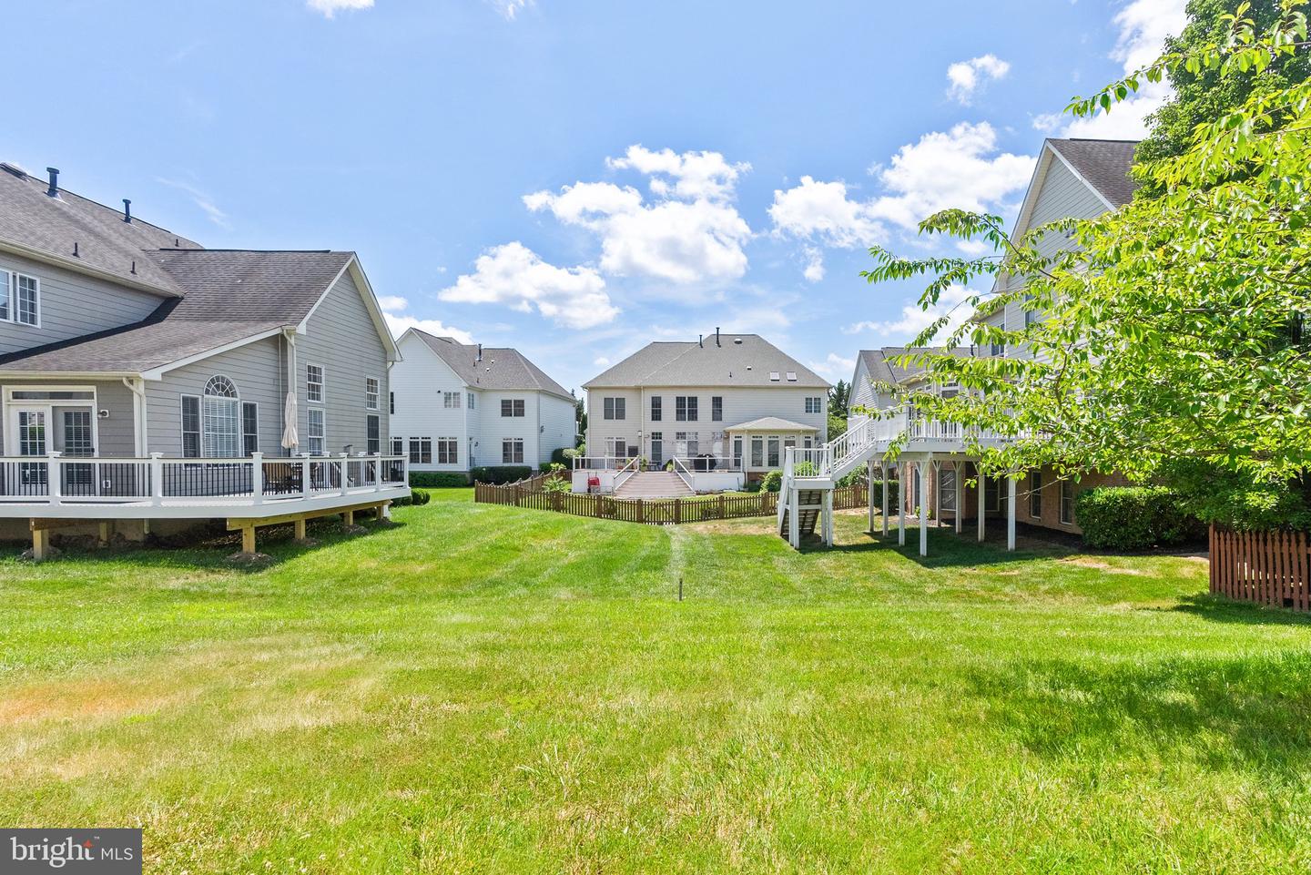 43915 KITTIWAKE DR, LEESBURG, Virginia 20176, 5 Bedrooms Bedrooms, ,4 BathroomsBathrooms,Residential,For sale,43915 KITTIWAKE DR,VALO2101836 MLS # VALO2101836