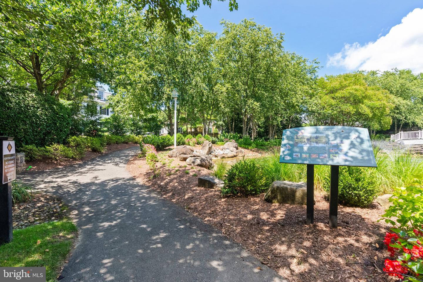 43915 KITTIWAKE DR, LEESBURG, Virginia 20176, 5 Bedrooms Bedrooms, ,4 BathroomsBathrooms,Residential,For sale,43915 KITTIWAKE DR,VALO2101836 MLS # VALO2101836