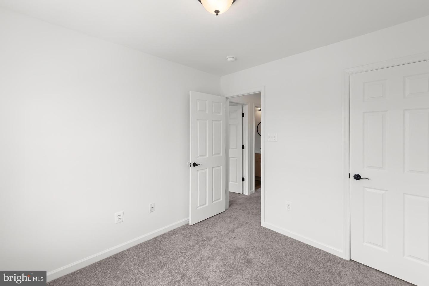 222 MONTICELLO SQ, WINCHESTER, Virginia 22602, 3 Bedrooms Bedrooms, ,2 BathroomsBathrooms,Residential,For sale,222 MONTICELLO SQ,VAFV2035382 MLS # VAFV2035382