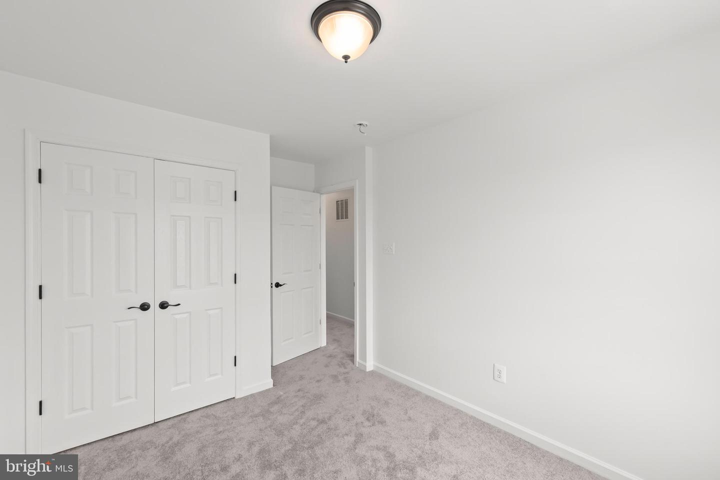 222 MONTICELLO SQ, WINCHESTER, Virginia 22602, 3 Bedrooms Bedrooms, ,2 BathroomsBathrooms,Residential,For sale,222 MONTICELLO SQ,VAFV2035382 MLS # VAFV2035382