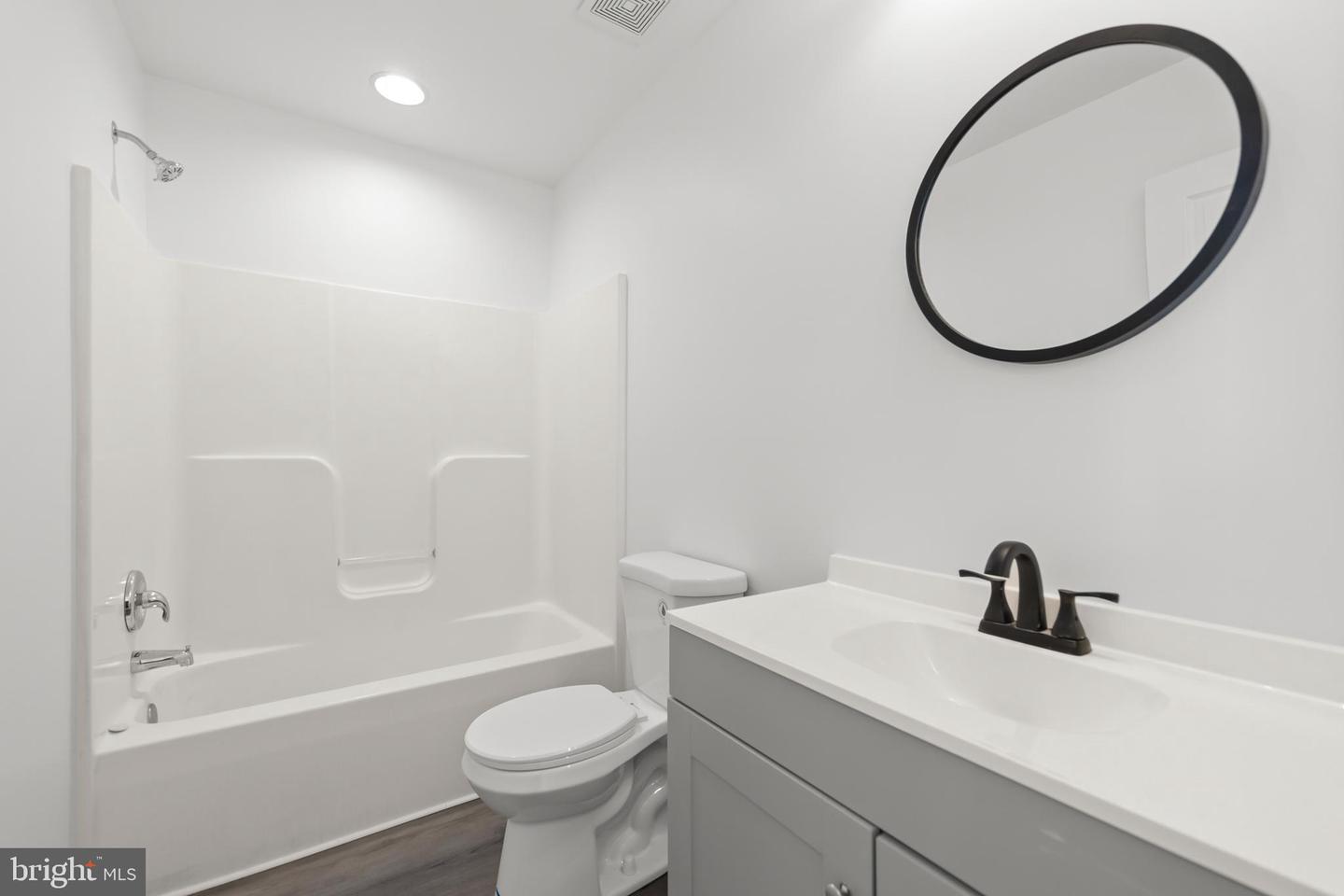 222 MONTICELLO SQ, WINCHESTER, Virginia 22602, 3 Bedrooms Bedrooms, ,2 BathroomsBathrooms,Residential,For sale,222 MONTICELLO SQ,VAFV2035382 MLS # VAFV2035382