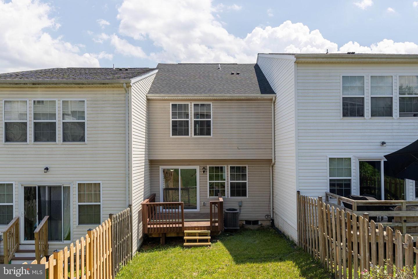 222 MONTICELLO SQ, WINCHESTER, Virginia 22602, 3 Bedrooms Bedrooms, ,2 BathroomsBathrooms,Residential,For sale,222 MONTICELLO SQ,VAFV2035382 MLS # VAFV2035382