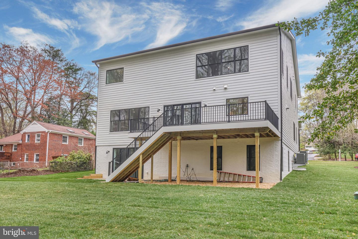 8525 RALEIGH AVE, ANNANDALE, Virginia 22003, 7 Bedrooms Bedrooms, ,7 BathroomsBathrooms,Residential,For sale,8525 RALEIGH AVE,VAFX2254884 MLS # VAFX2254884