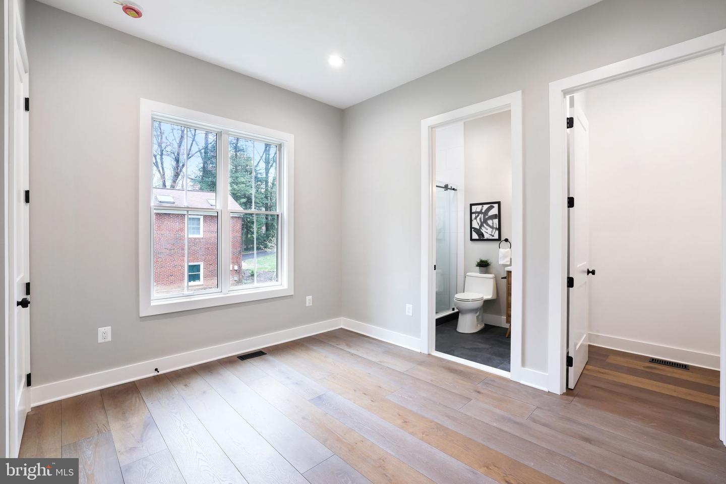 8525 RALEIGH AVE, ANNANDALE, Virginia 22003, 7 Bedrooms Bedrooms, ,7 BathroomsBathrooms,Residential,For sale,8525 RALEIGH AVE,VAFX2254884 MLS # VAFX2254884