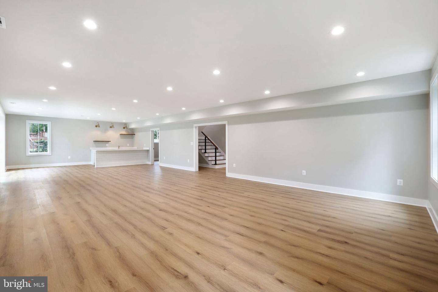 8525 RALEIGH AVE, ANNANDALE, Virginia 22003, 7 Bedrooms Bedrooms, ,7 BathroomsBathrooms,Residential,For sale,8525 RALEIGH AVE,VAFX2254884 MLS # VAFX2254884