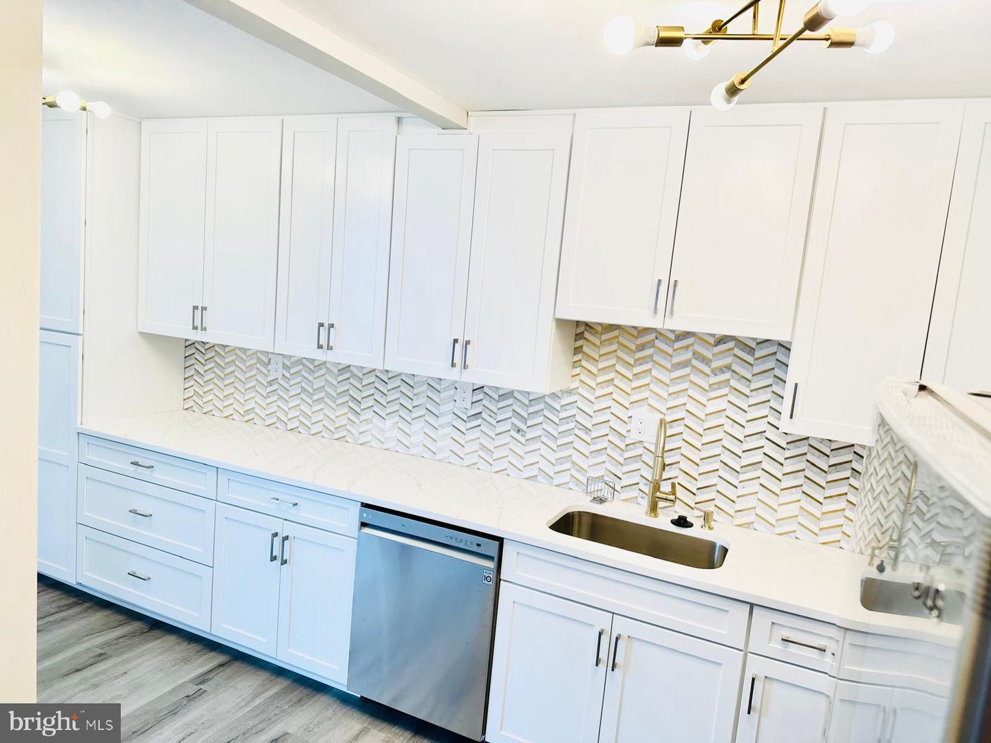4401 CHERRY HILL RD #67, ARLINGTON, Virginia 22207, 2 Bedrooms Bedrooms, ,1 BathroomBathrooms,Residential,For sale,4401 CHERRY HILL RD #67,VAAR2060564 MLS # VAAR2060564