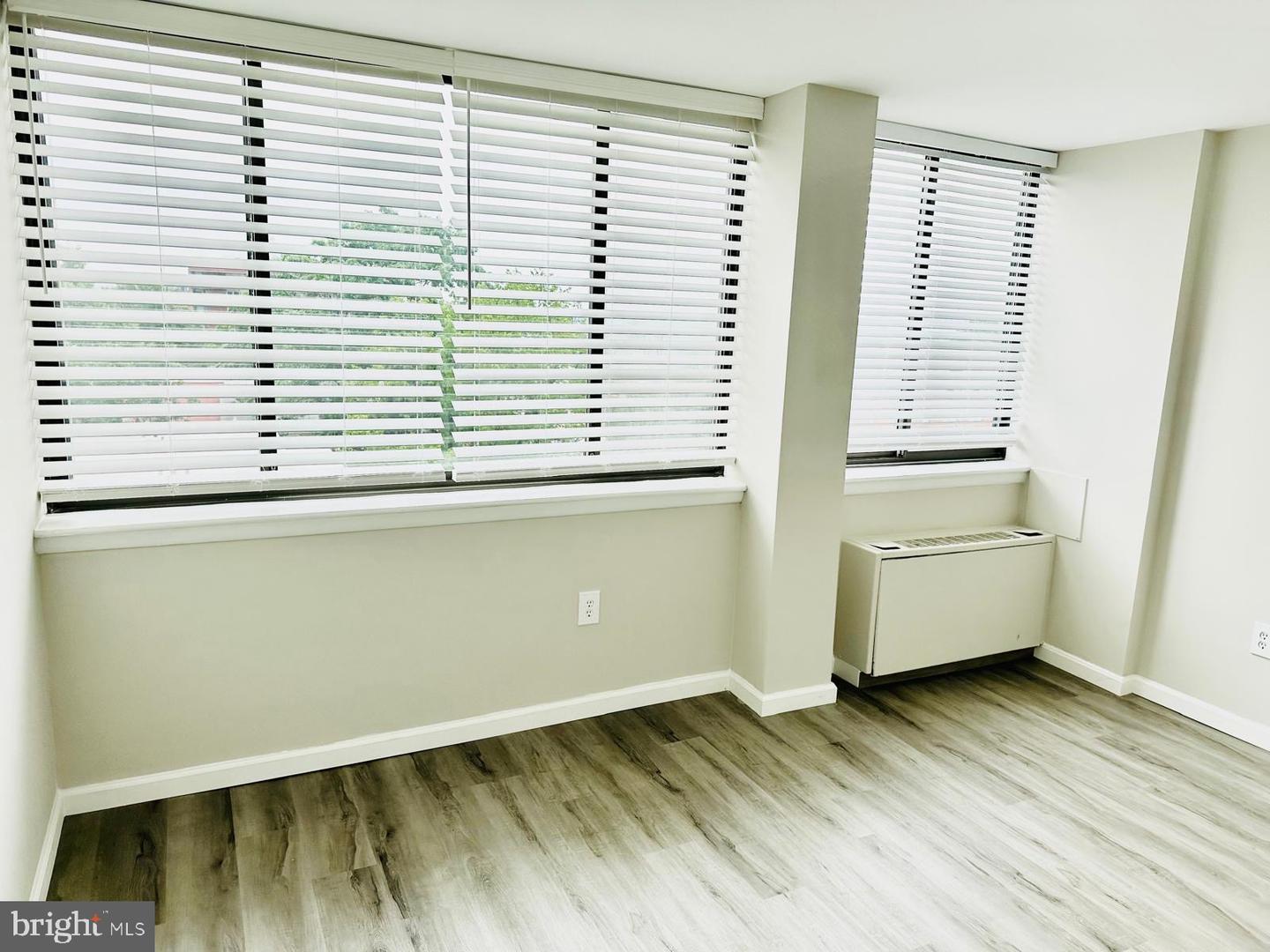 4401 CHERRY HILL RD #67, ARLINGTON, Virginia 22207, 2 Bedrooms Bedrooms, ,1 BathroomBathrooms,Residential,For sale,4401 CHERRY HILL RD #67,VAAR2060564 MLS # VAAR2060564