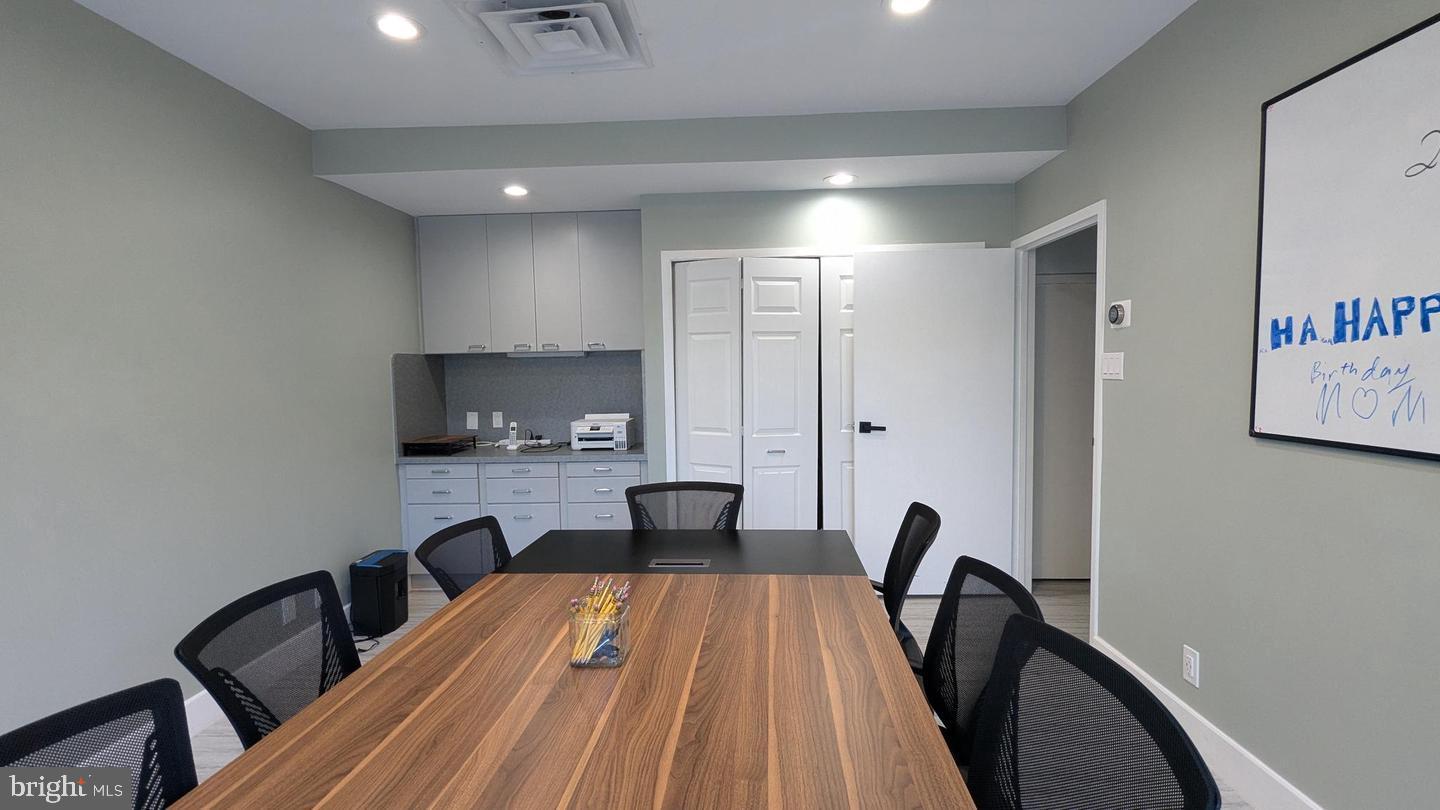 6800 FLEETWOOD RD #102, MCLEAN, Virginia 22101, ,Land,For sale,6800 FLEETWOOD RD #102,VAFX2247206 MLS # VAFX2247206