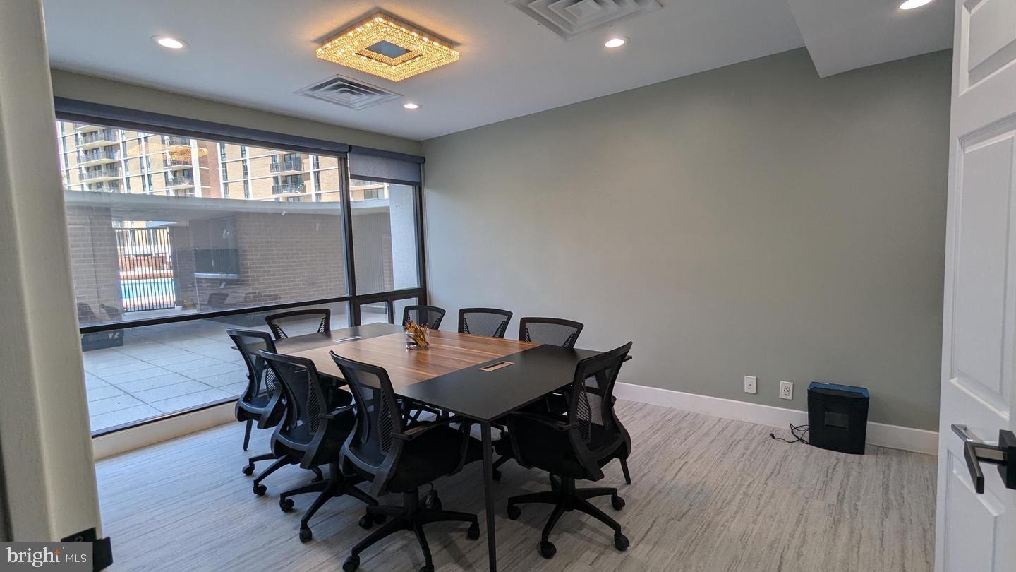 6800 FLEETWOOD RD #102, MCLEAN, Virginia 22101, ,Land,For sale,6800 FLEETWOOD RD #102,VAFX2247206 MLS # VAFX2247206