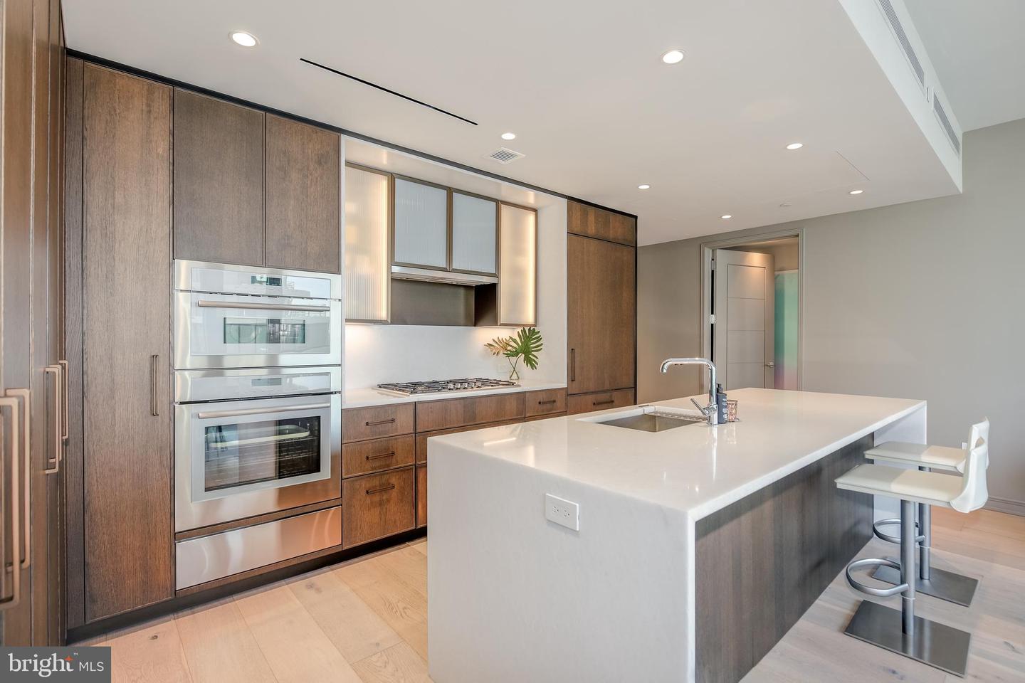 601 WHARF SW #1007, WASHINGTON, District Of Columbia 20024, 2 Bedrooms Bedrooms, ,2 BathroomsBathrooms,Residential,For sale,601 WHARF SW #1007,DCDC2173508 MLS # DCDC2173508