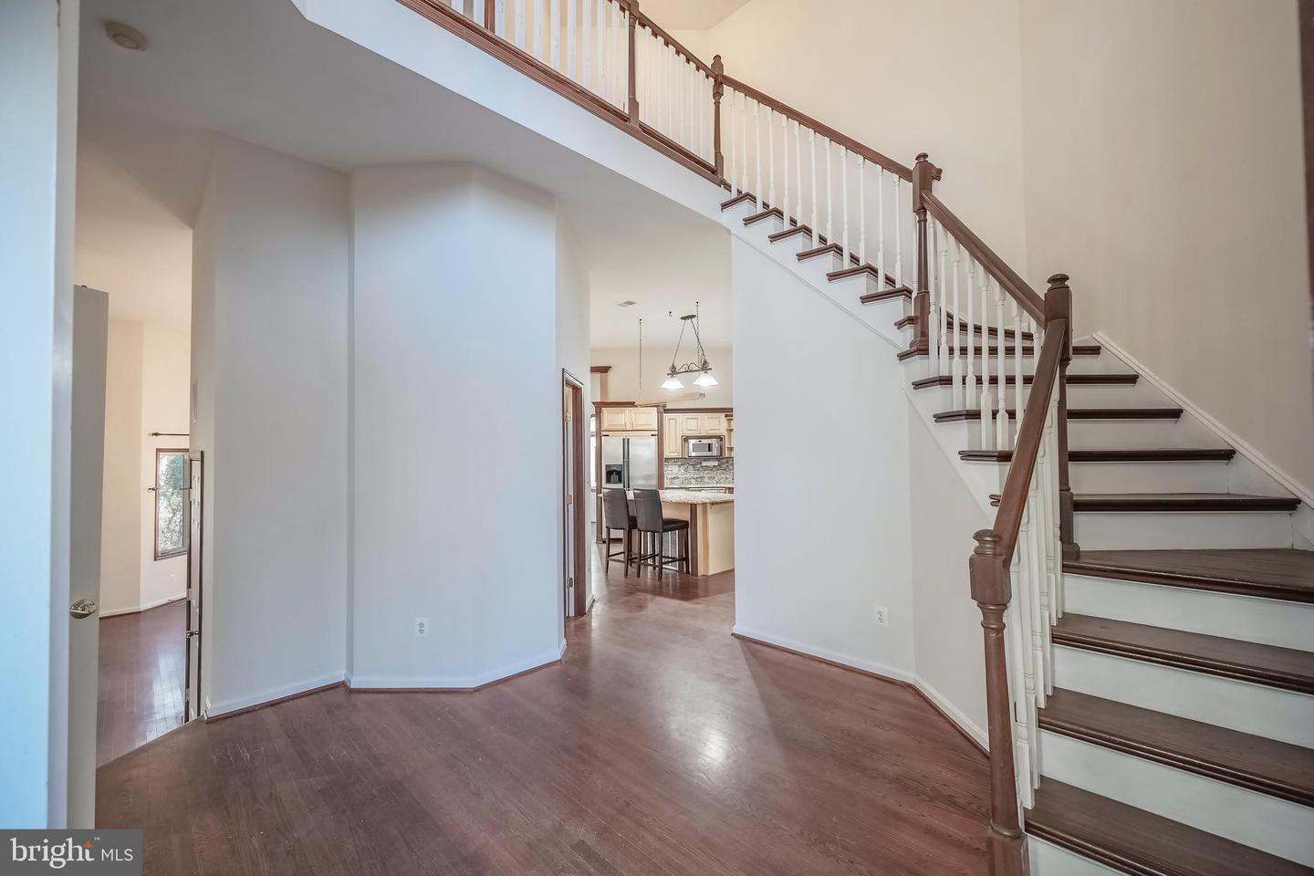 8701 SINCLAIR MILL RD, MANASSAS, Virginia 20112, 5 Bedrooms Bedrooms, ,4 BathroomsBathrooms,Residential,For sale,8701 SINCLAIR MILL RD,VAPW2086244 MLS # VAPW2086244