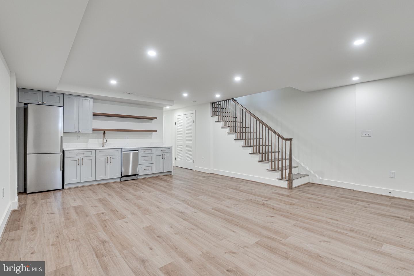 4820 5TH ST NW, WASHINGTON, District Of Columbia 20011, 4 Bedrooms Bedrooms, ,3 BathroomsBathrooms,Residential,For sale,4820 5TH ST NW,DCDC2185424 MLS # DCDC2185424