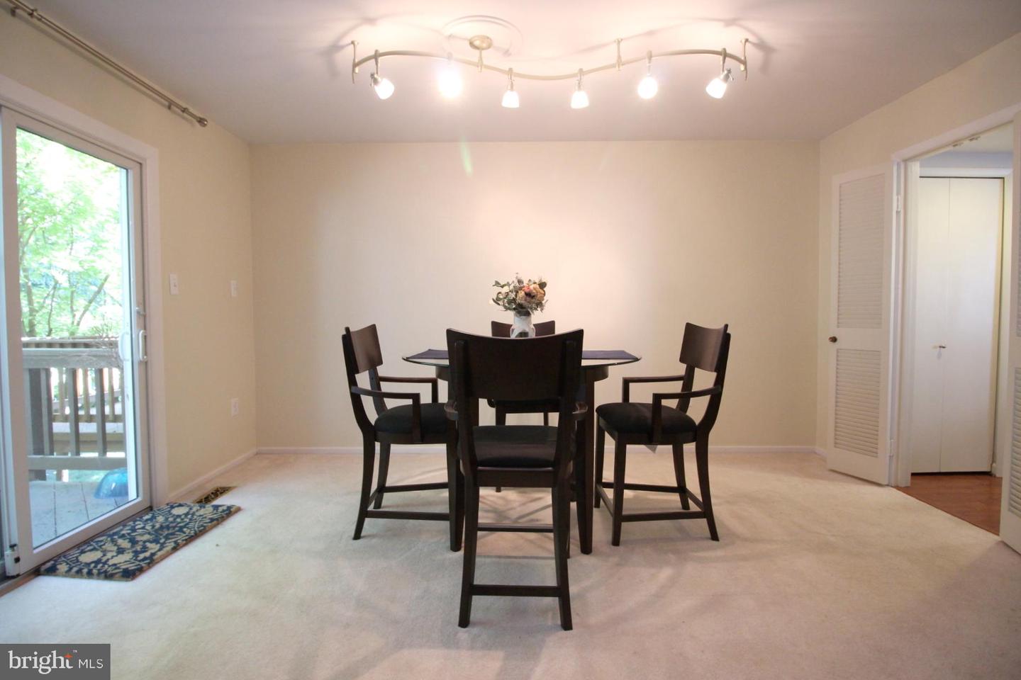 1403 GREENMONT CT, RESTON, Virginia 20190, 3 Bedrooms Bedrooms, ,3 BathroomsBathrooms,Residential,For sale,1403 GREENMONT CT,VAFX2224534 MLS # VAFX2224534