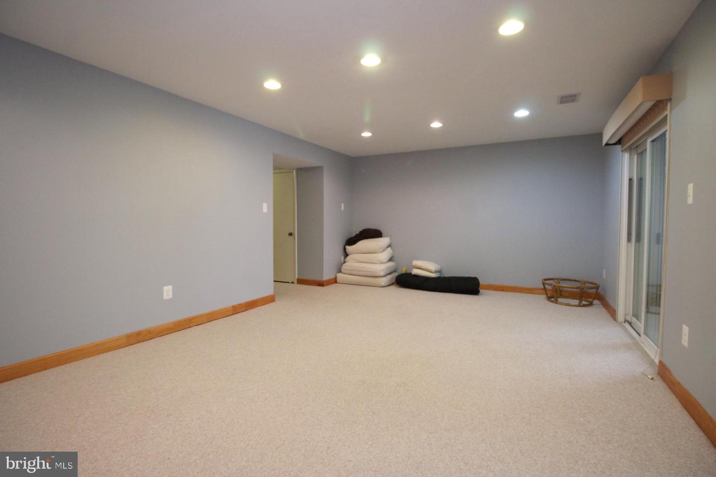1403 GREENMONT CT, RESTON, Virginia 20190, 3 Bedrooms Bedrooms, ,3 BathroomsBathrooms,Residential,For sale,1403 GREENMONT CT,VAFX2224534 MLS # VAFX2224534