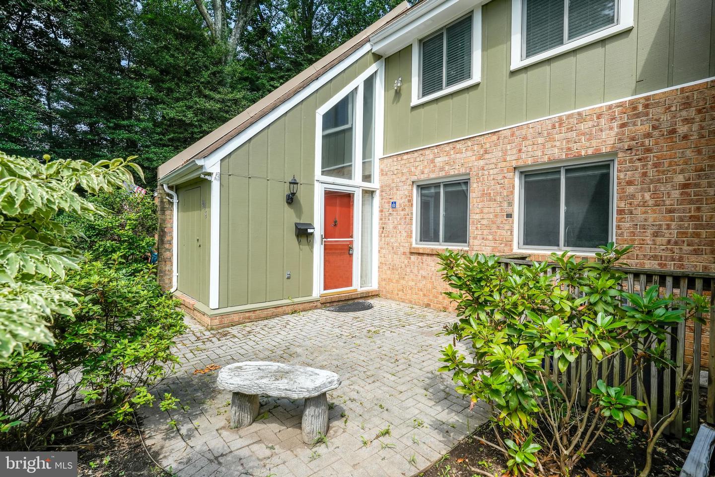 1403 GREENMONT CT, RESTON, Virginia 20190, 3 Bedrooms Bedrooms, ,3 BathroomsBathrooms,Residential,For sale,1403 GREENMONT CT,VAFX2224534 MLS # VAFX2224534