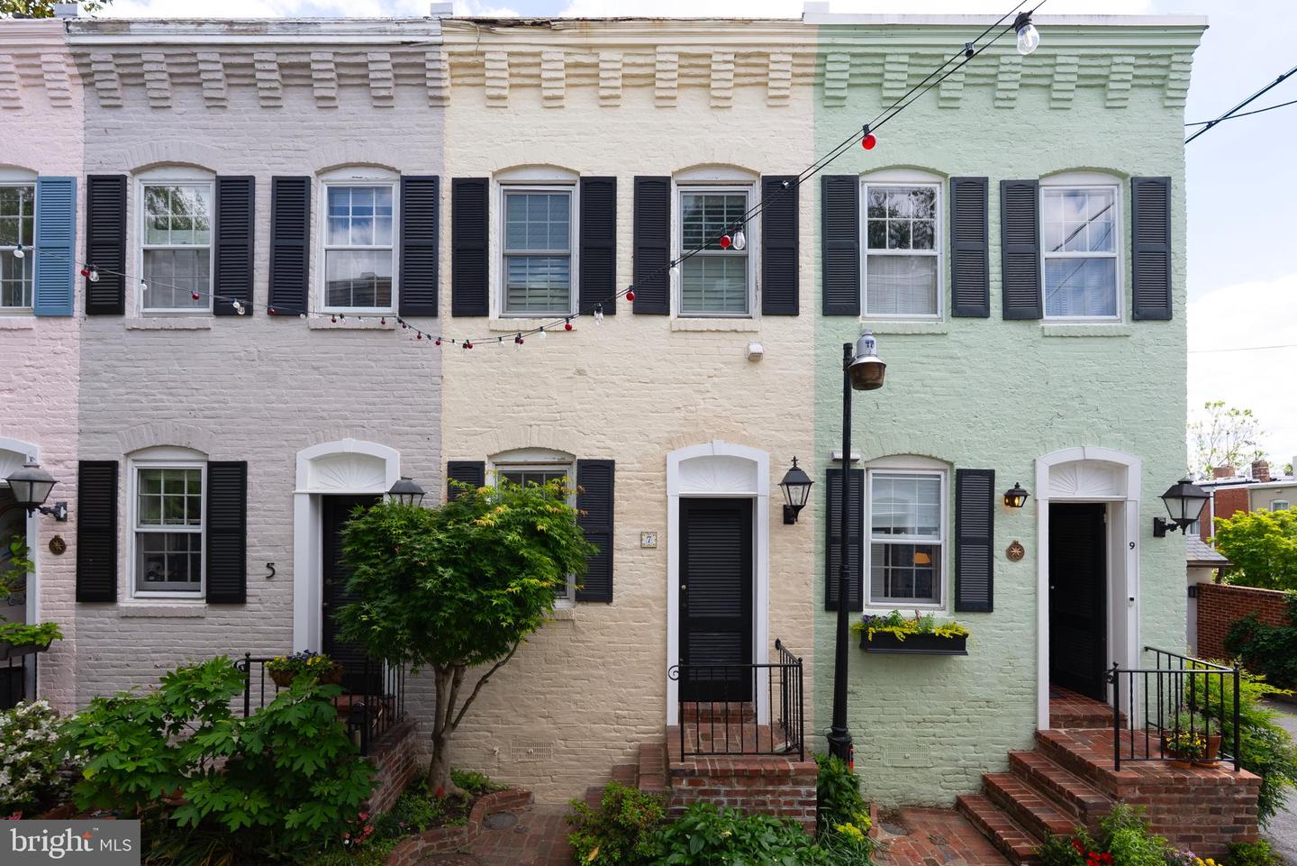7 POMANDER WALK NW, WASHINGTON, District Of Columbia 20007, 1 Bedroom Bedrooms, ,1 BathroomBathrooms,Residential,For sale,7 POMANDER WALK NW,DCDC2189408 MLS # DCDC2189408