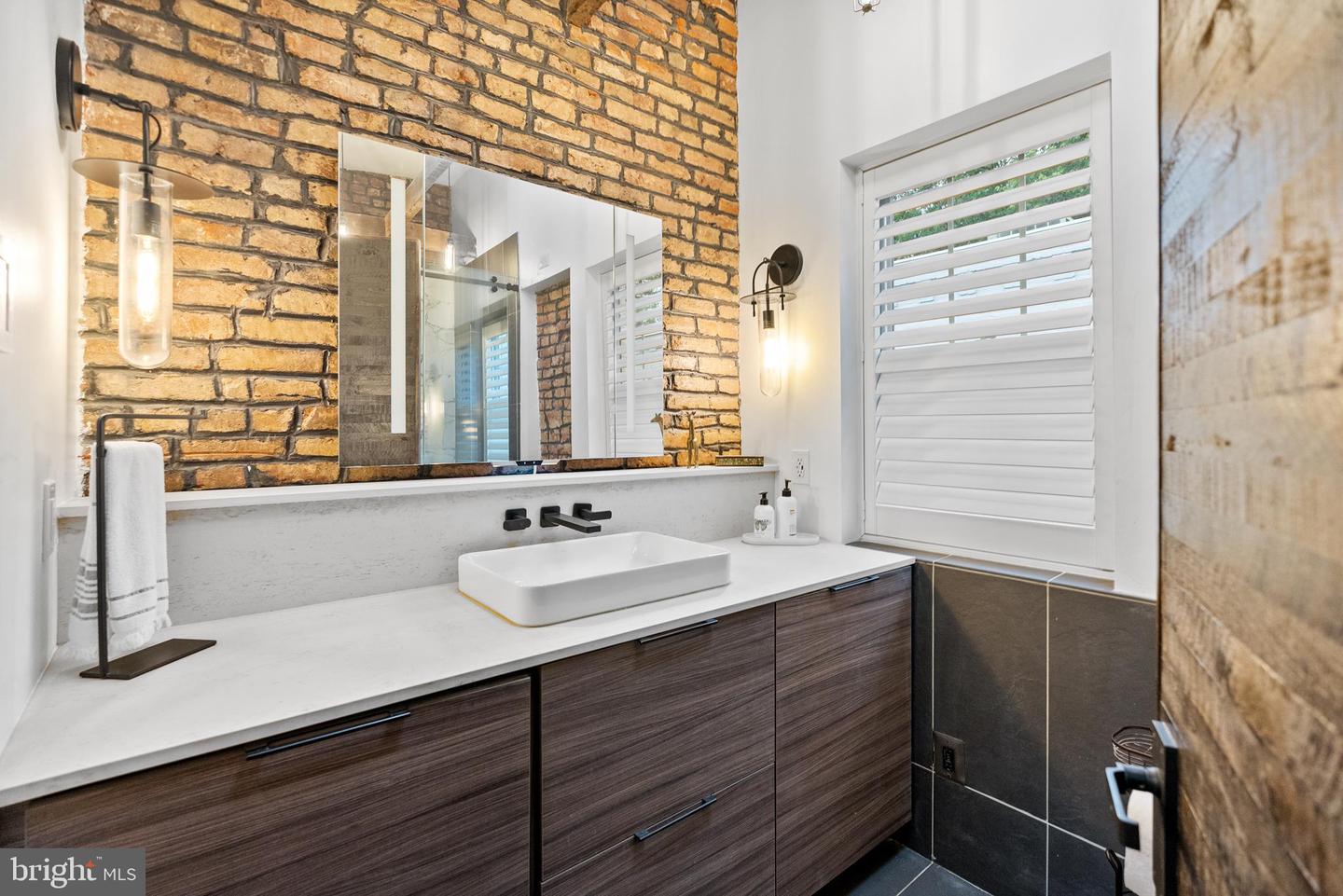 7 POMANDER WALK NW, WASHINGTON, District Of Columbia 20007, 1 Bedroom Bedrooms, ,1 BathroomBathrooms,Residential,For sale,7 POMANDER WALK NW,DCDC2189408 MLS # DCDC2189408