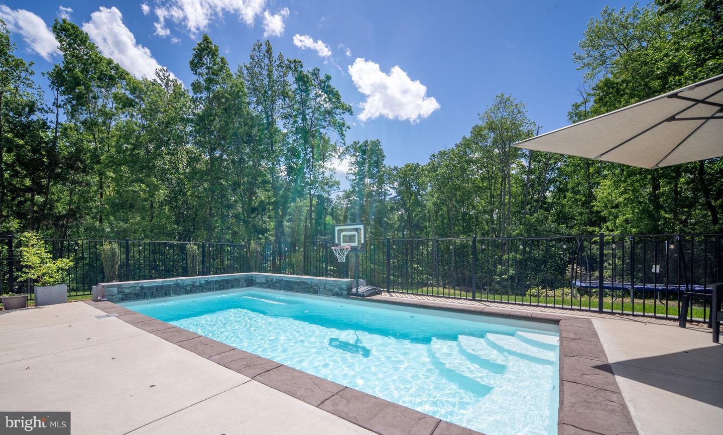 187 VERBENA DR, STAFFORD, Virginia 22554, 5 Bedrooms Bedrooms, ,4 BathroomsBathrooms,Residential,For sale,187 VERBENA DR,VAST2037388 MLS # VAST2037388
