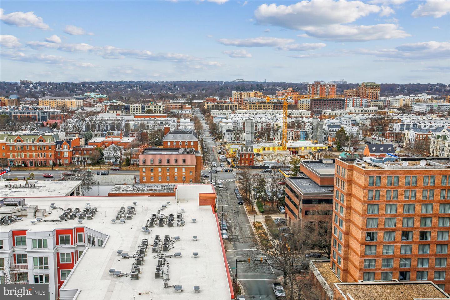400 MADISON ST #1704, ALEXANDRIA, Virginia 22314, 2 Bedrooms Bedrooms, ,2 BathroomsBathrooms,Residential,For sale,400 MADISON ST #1704,VAAX2043720 MLS # VAAX2043720