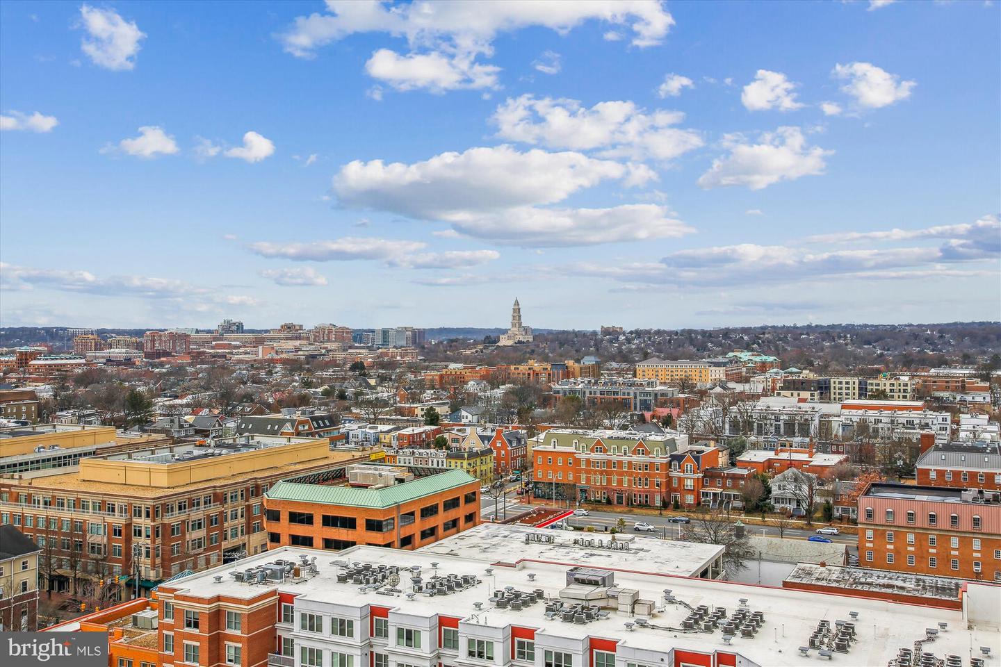 400 MADISON ST #1704, ALEXANDRIA, Virginia 22314, 2 Bedrooms Bedrooms, ,2 BathroomsBathrooms,Residential,For sale,400 MADISON ST #1704,VAAX2043720 MLS # VAAX2043720