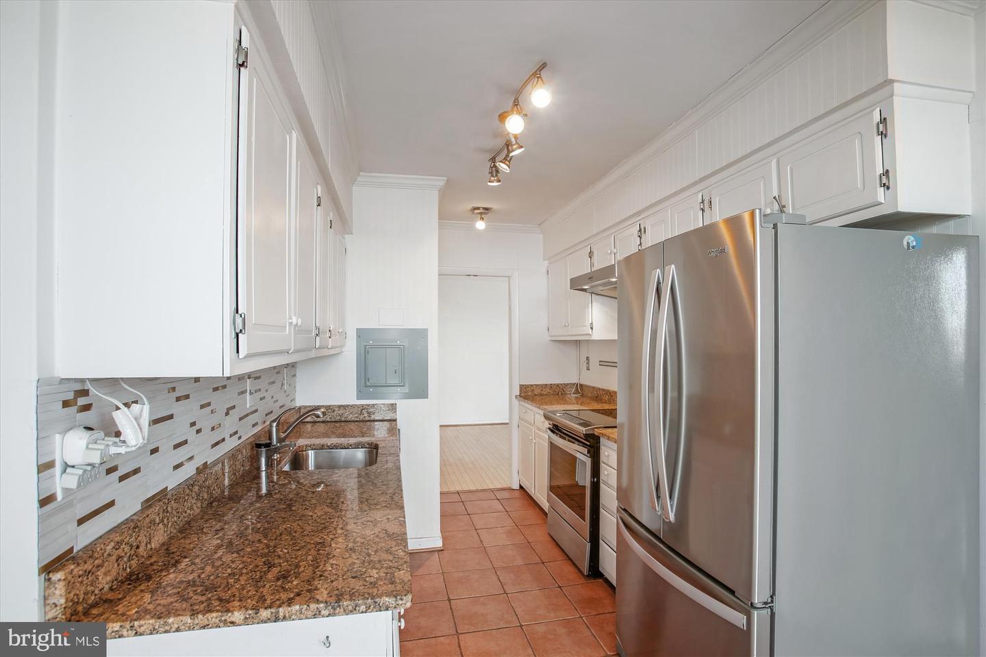 400 MADISON ST #1704, ALEXANDRIA, Virginia 22314, 2 Bedrooms Bedrooms, ,2 BathroomsBathrooms,Residential,For sale,400 MADISON ST #1704,VAAX2043720 MLS # VAAX2043720