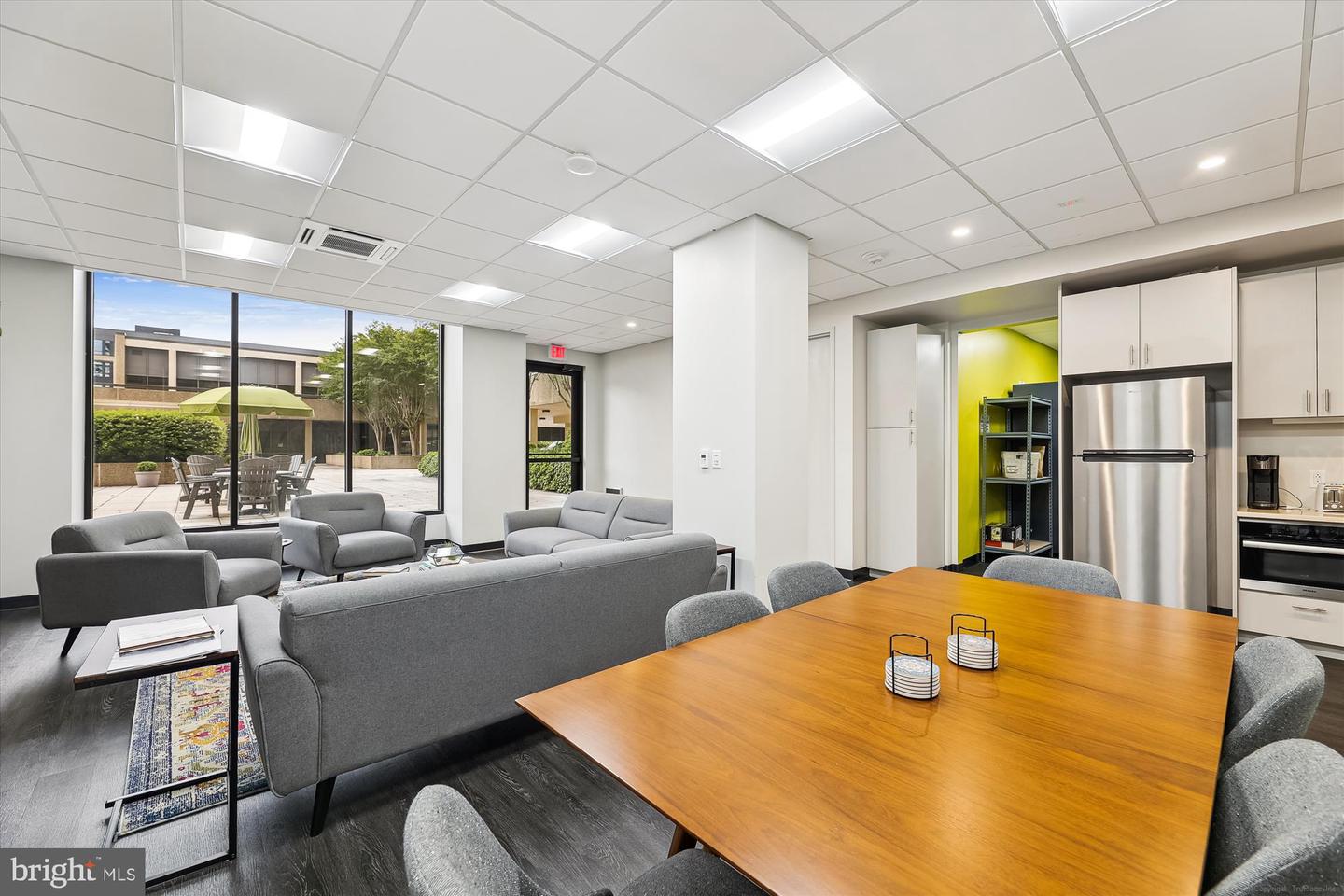 400 MADISON ST #1704, ALEXANDRIA, Virginia 22314, 2 Bedrooms Bedrooms, ,2 BathroomsBathrooms,Residential,For sale,400 MADISON ST #1704,VAAX2043720 MLS # VAAX2043720