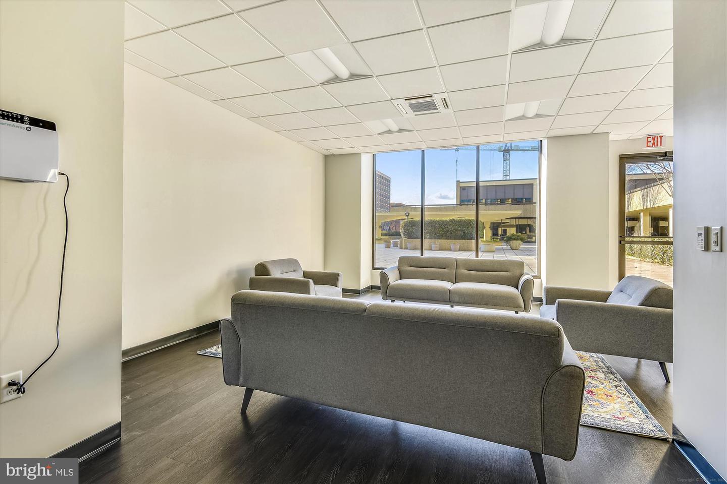400 MADISON ST #1704, ALEXANDRIA, Virginia 22314, 2 Bedrooms Bedrooms, ,2 BathroomsBathrooms,Residential,For sale,400 MADISON ST #1704,VAAX2043720 MLS # VAAX2043720