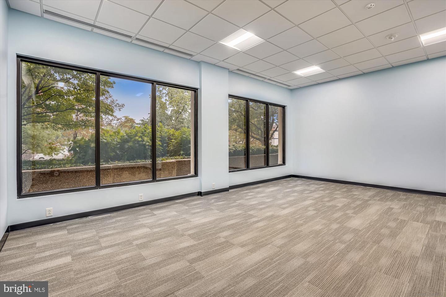 400 MADISON ST #1704, ALEXANDRIA, Virginia 22314, 2 Bedrooms Bedrooms, ,2 BathroomsBathrooms,Residential,For sale,400 MADISON ST #1704,VAAX2043720 MLS # VAAX2043720