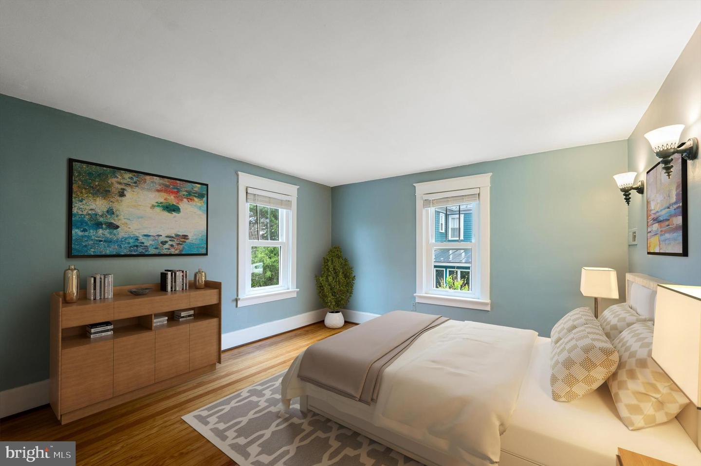 107 E MONMOUTH ST, WINCHESTER, Virginia 22601, 3 Bedrooms Bedrooms, ,1 BathroomBathrooms,Residential,For sale,107 E MONMOUTH ST,VAWI2007482 MLS # VAWI2007482
