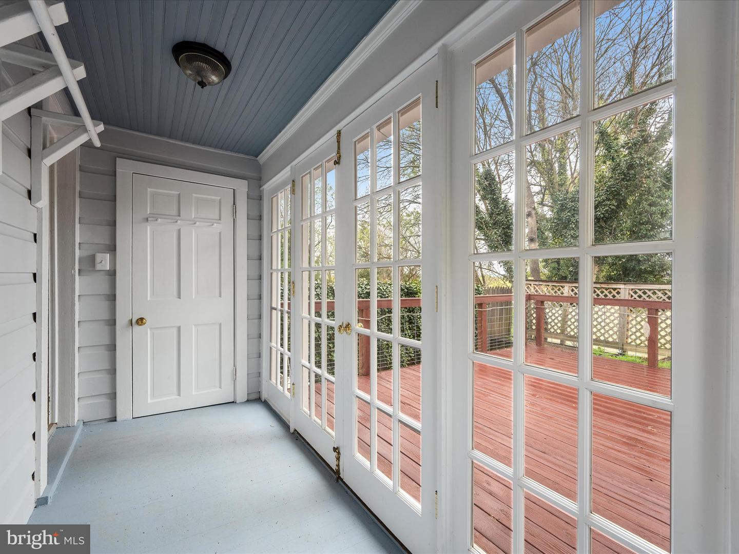 107 E MONMOUTH ST, WINCHESTER, Virginia 22601, 3 Bedrooms Bedrooms, ,1 BathroomBathrooms,Residential,For sale,107 E MONMOUTH ST,VAWI2007482 MLS # VAWI2007482
