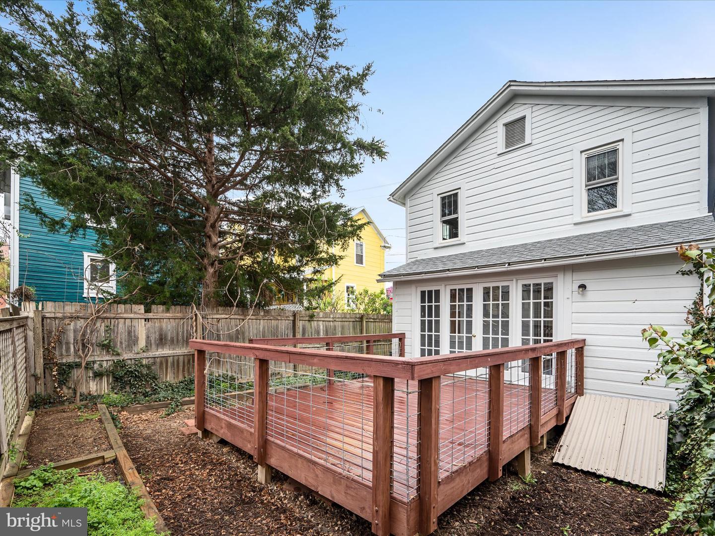 107 E MONMOUTH ST, WINCHESTER, Virginia 22601, 3 Bedrooms Bedrooms, ,1 BathroomBathrooms,Residential,For sale,107 E MONMOUTH ST,VAWI2007482 MLS # VAWI2007482
