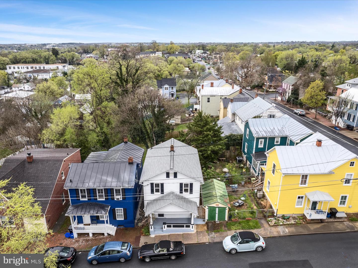 107 E MONMOUTH ST, WINCHESTER, Virginia 22601, 3 Bedrooms Bedrooms, ,1 BathroomBathrooms,Residential,For sale,107 E MONMOUTH ST,VAWI2007482 MLS # VAWI2007482