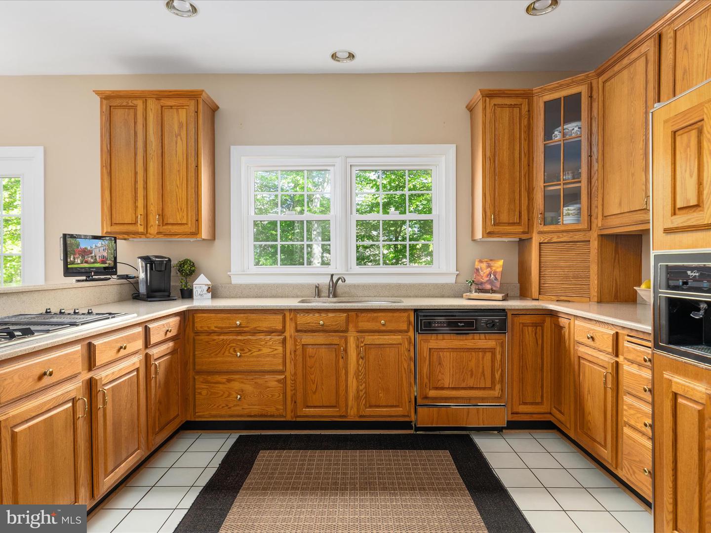 8105 HADDINGTON CT, FAIRFAX STATION, Virginia 22039, 4 Bedrooms Bedrooms, ,3 BathroomsBathrooms,Residential,For sale,8105 HADDINGTON CT,VAFX2235152 MLS # VAFX2235152