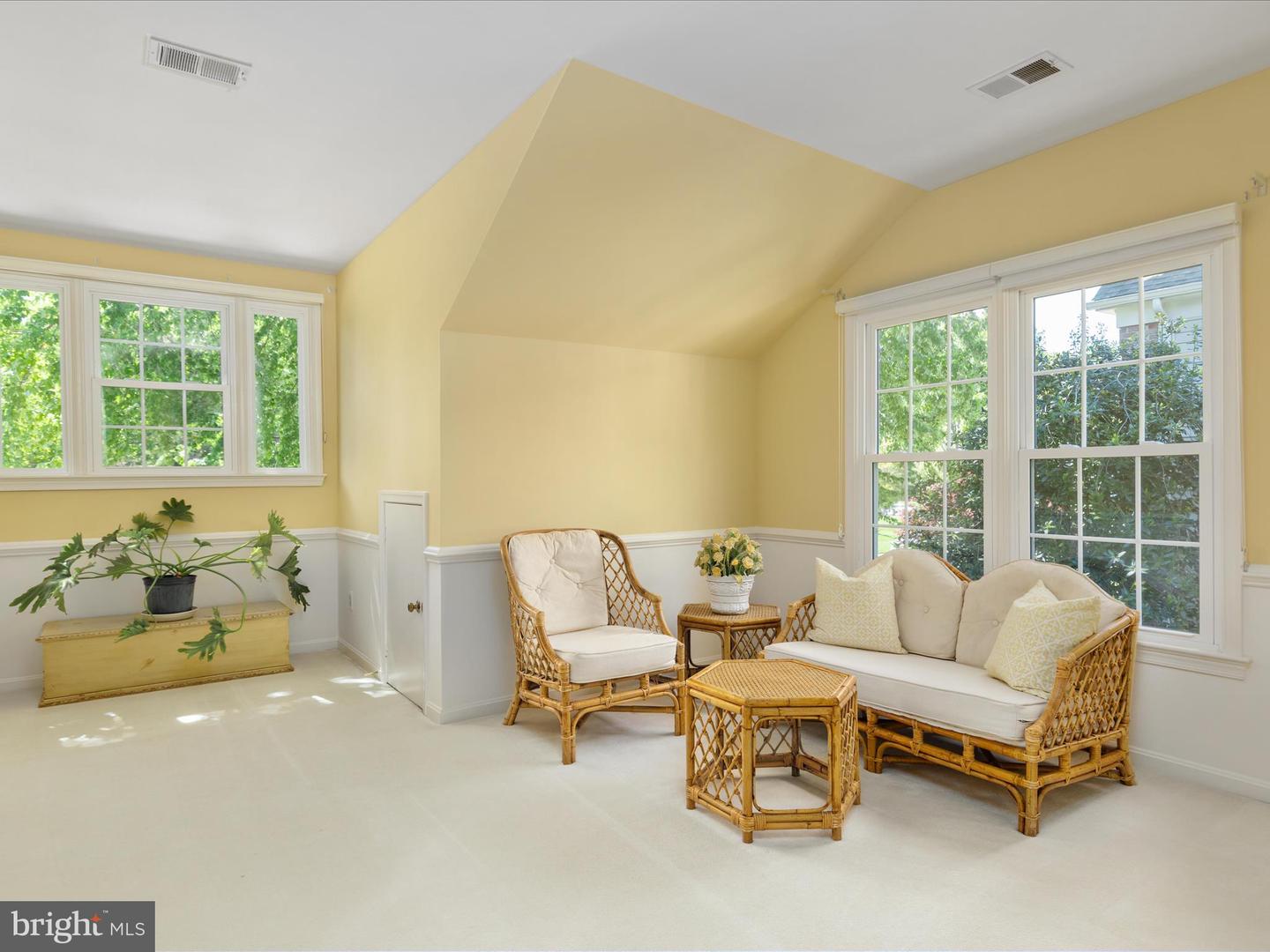 8105 HADDINGTON CT, FAIRFAX STATION, Virginia 22039, 4 Bedrooms Bedrooms, ,3 BathroomsBathrooms,Residential,For sale,8105 HADDINGTON CT,VAFX2235152 MLS # VAFX2235152