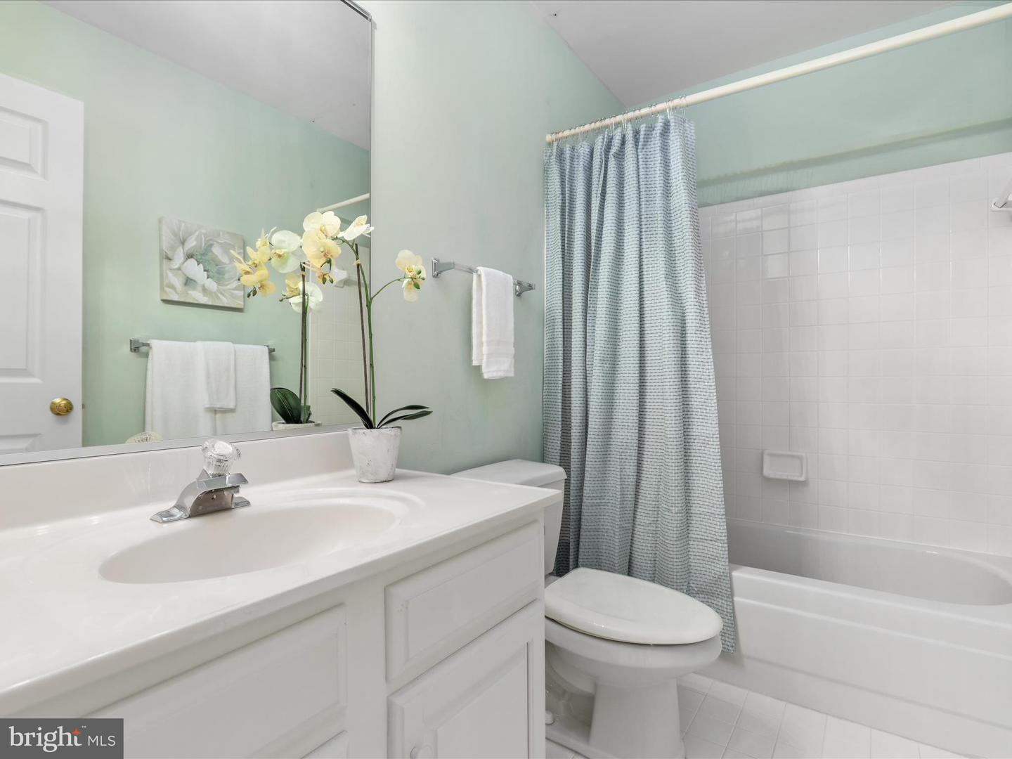 8105 HADDINGTON CT, FAIRFAX STATION, Virginia 22039, 4 Bedrooms Bedrooms, ,3 BathroomsBathrooms,Residential,For sale,8105 HADDINGTON CT,VAFX2235152 MLS # VAFX2235152