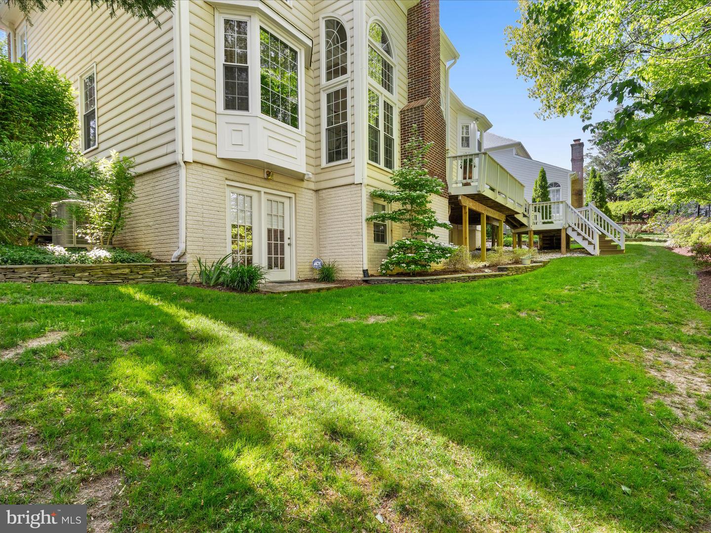 8105 HADDINGTON CT, FAIRFAX STATION, Virginia 22039, 4 Bedrooms Bedrooms, ,3 BathroomsBathrooms,Residential,For sale,8105 HADDINGTON CT,VAFX2235152 MLS # VAFX2235152