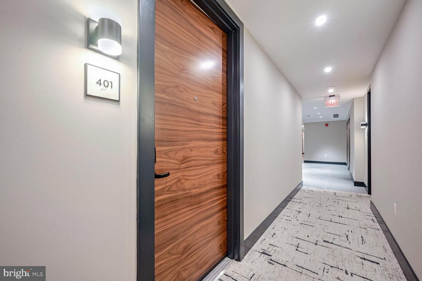 37 L ST SE #401, WASHINGTON, District Of Columbia 20003, 2 Bedrooms Bedrooms, ,2 BathroomsBathrooms,Residential,For sale,37 L ST SE #401,DCDC2196832 MLS # DCDC2196832