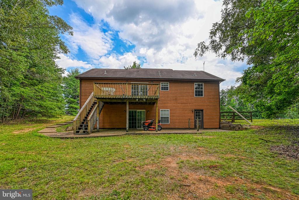 3716 MARTIN KINGS RD, CHARLOTTESVILLE, Virginia 22902, 4 Bedrooms Bedrooms, ,3 BathroomsBathrooms,Residential,3716 MARTIN KINGS RD,VAAB2001044 MLS # VAAB2001044